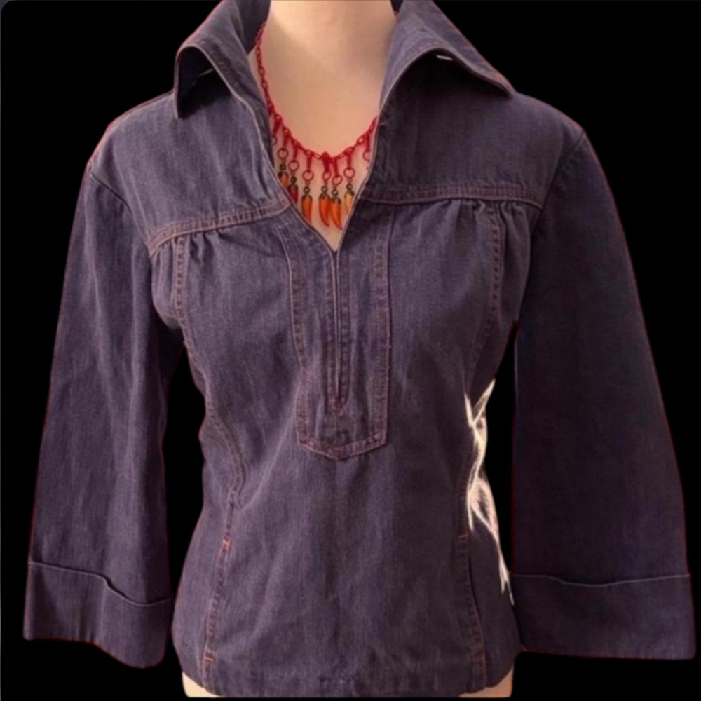 🕺🏽Absolutely adorable vintage 1970s denim pullover from Sears Jr Bazaar.